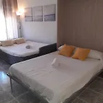 Апартаменти Carihuela Park Palace Apartament Sun&beach Торремолінос